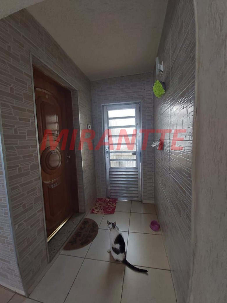 Sobrado de 130m² com 3 quartos em Jardim Tremembé