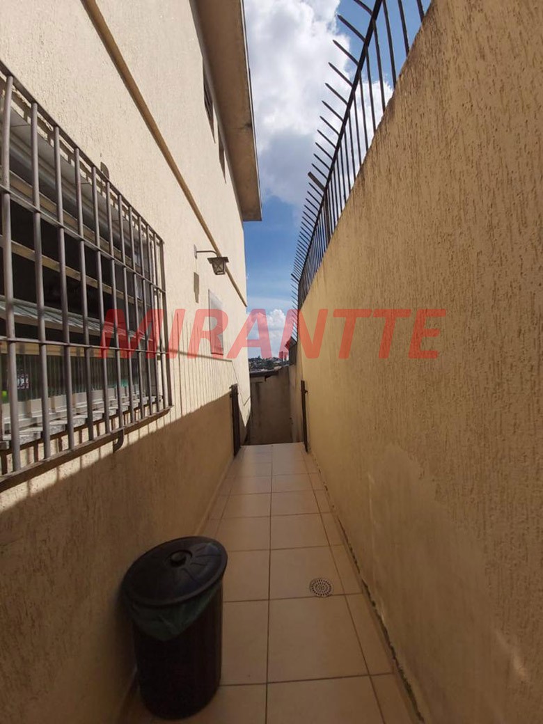 Sobrado de 130m² com 3 quartos em Jardim Tremembé