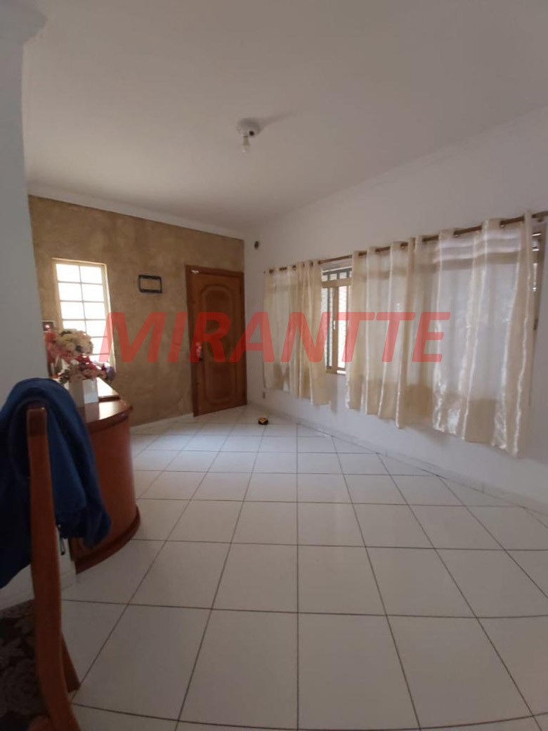 Sobrado de 130m² com 3 quartos em Jardim Tremembé