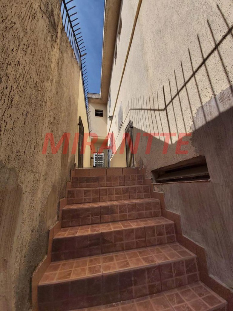 Sobrado de 130m² com 3 quartos em Jardim Tremembé