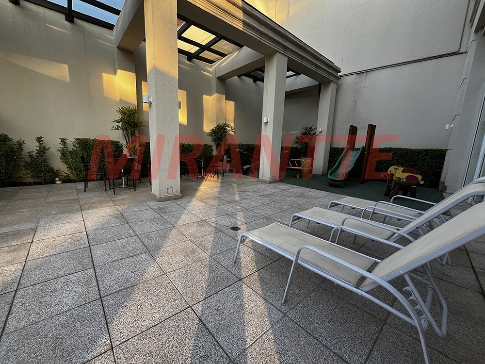 Apartamento de 230m² com 4 quartos em Santana