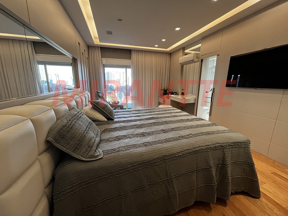 Apartamento de 230m² com 4 quartos em Santana