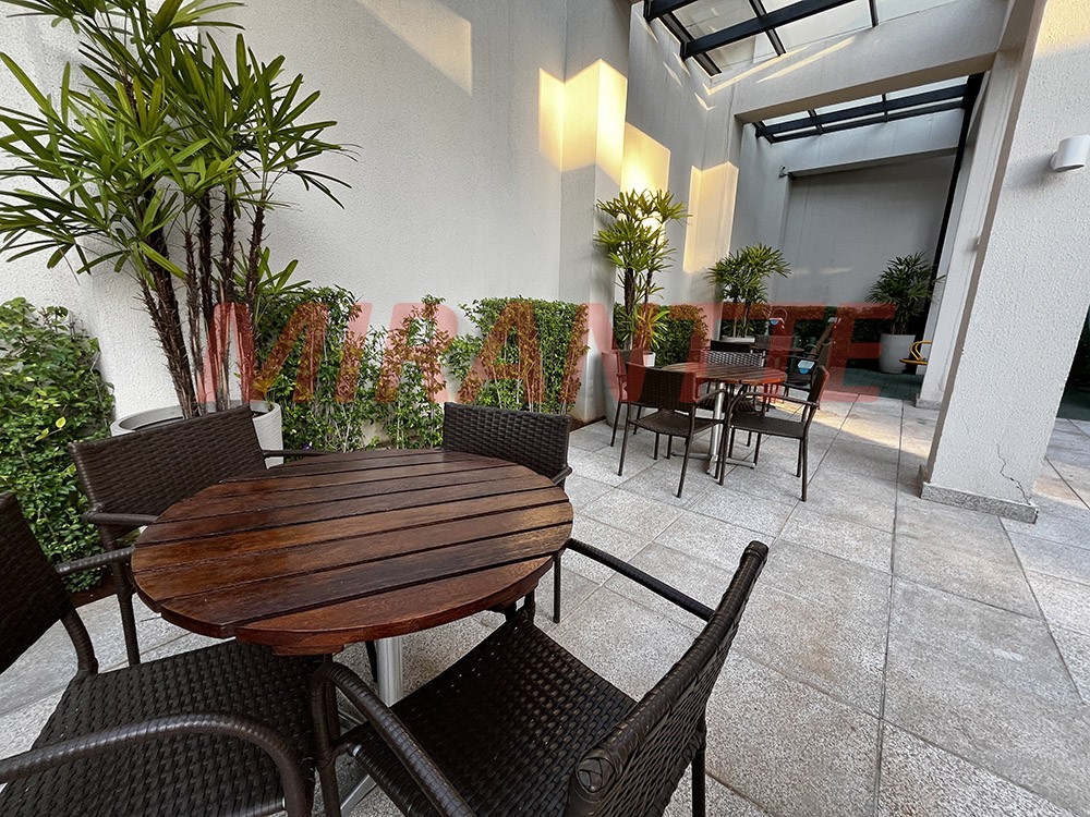 Apartamento de 230m² com 4 quartos em Santana