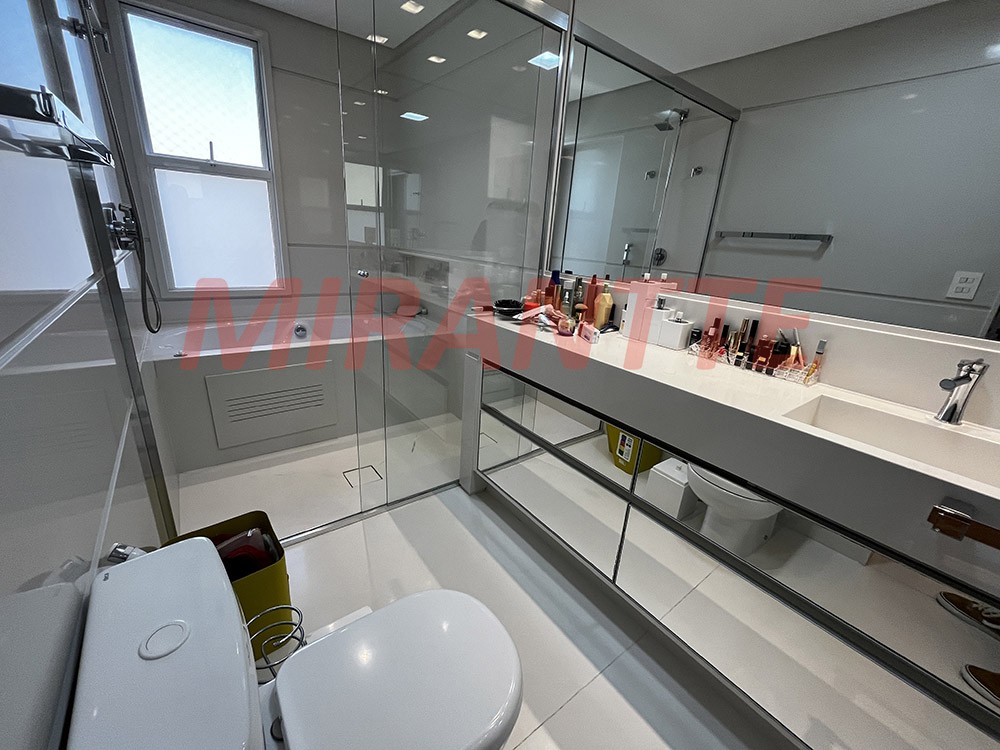 Apartamento de 230m² com 4 quartos em Santana