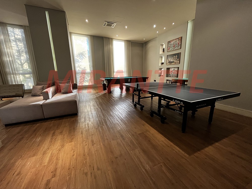 Apartamento de 230m² com 4 quartos em Santana