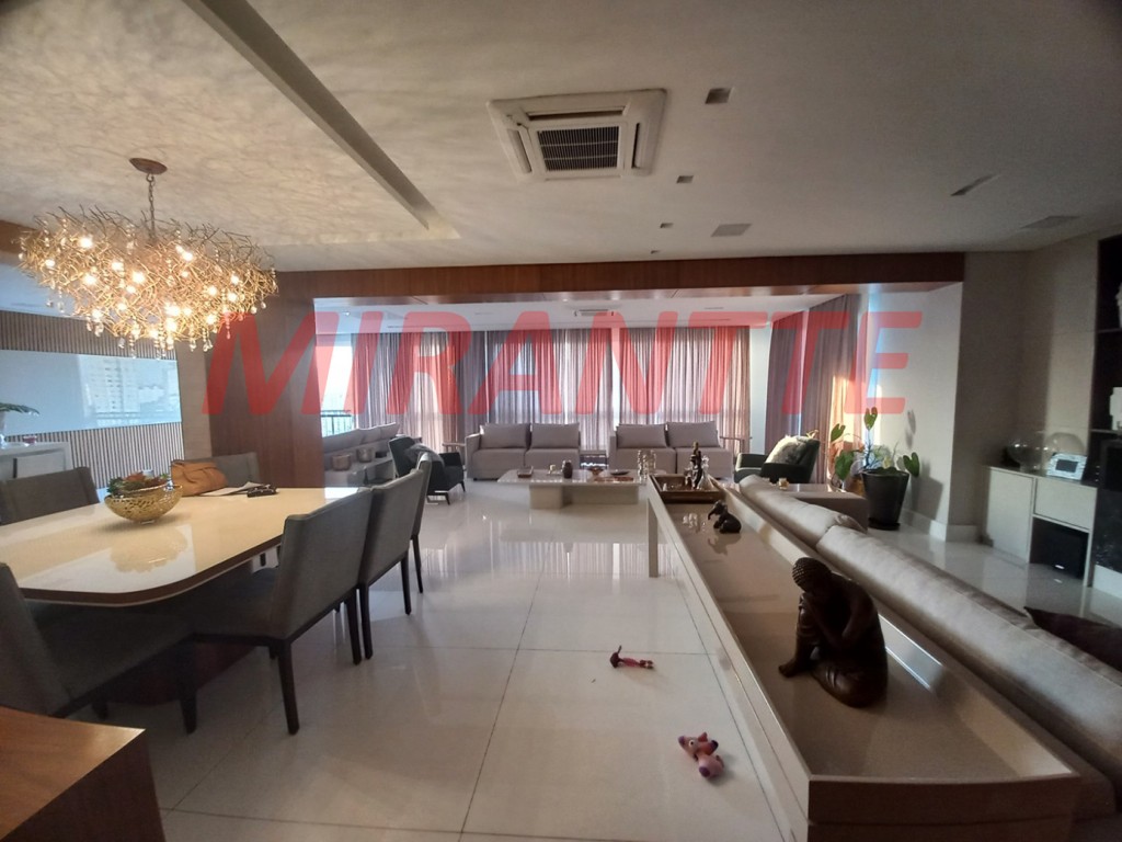 Apartamento de 230m² com 4 quartos em Santana