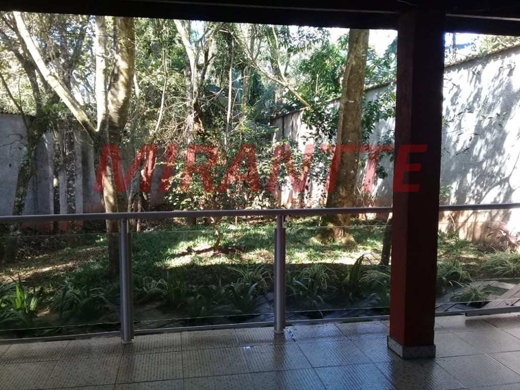 Sobrado de 561m² com 5 quartos em Serra da Cantareira