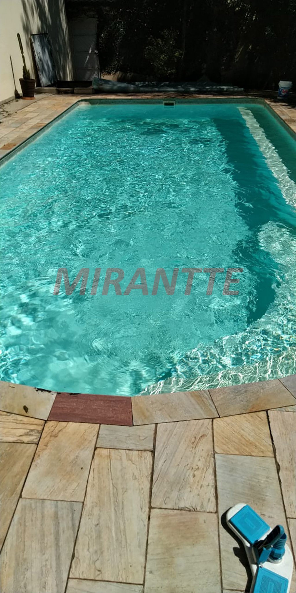 Sobrado de 561m² com 5 quartos em Serra da Cantareira