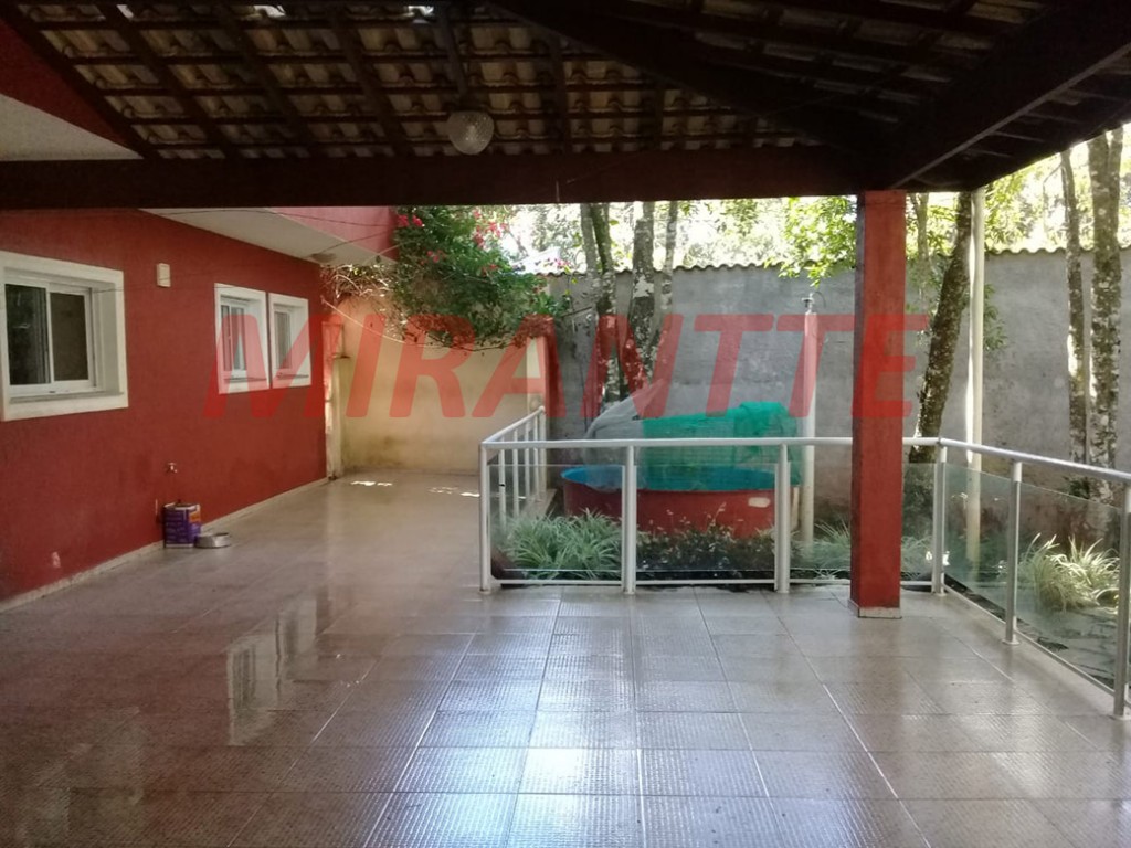 Sobrado de 561m² com 5 quartos em Serra da Cantareira