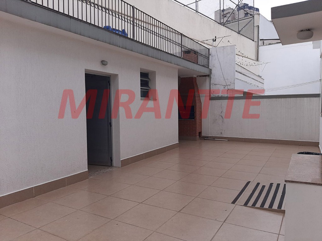 Sobrado de 290m² com 4 quartos em Santana