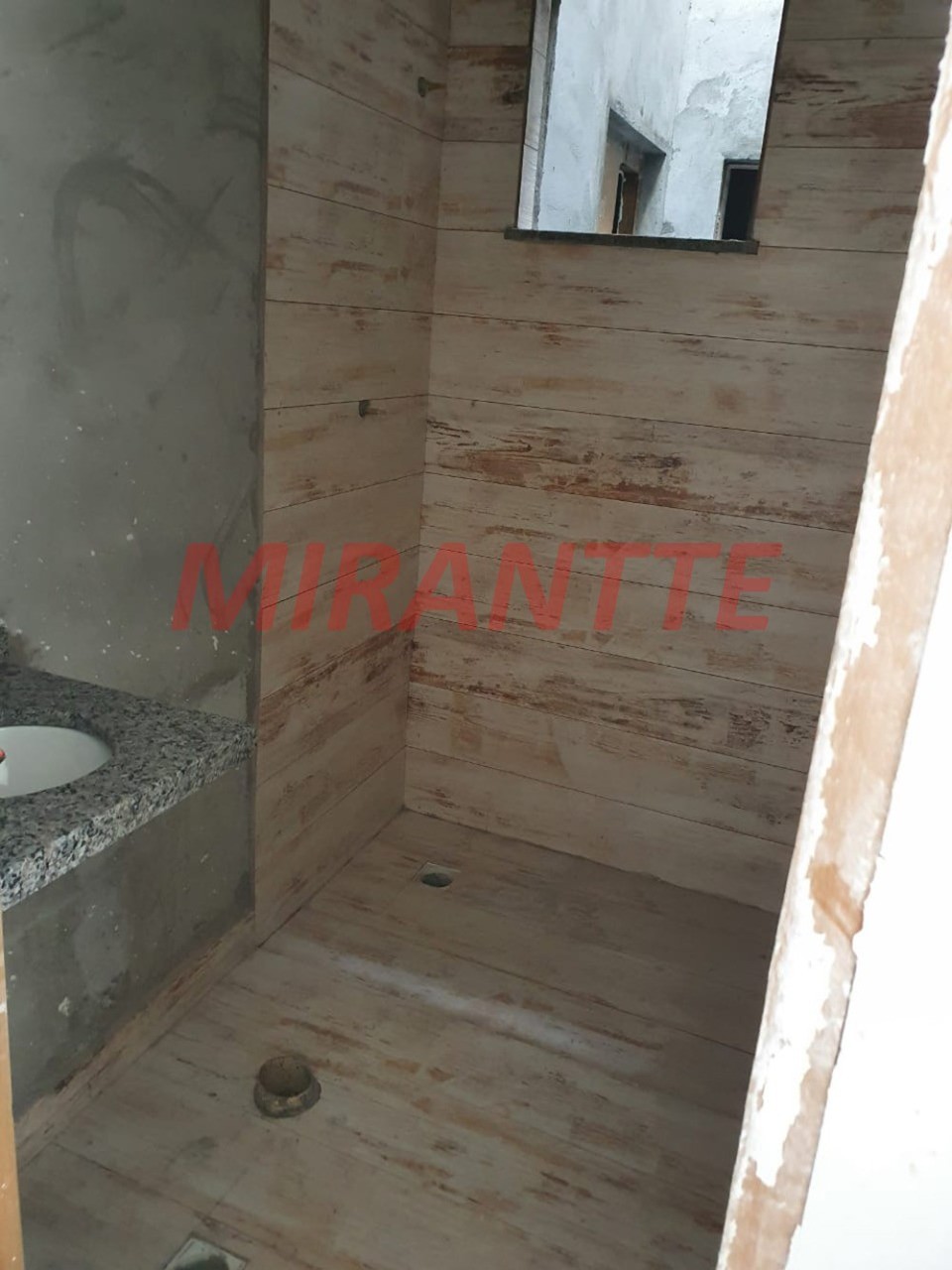 Apartamento com 2 quartos em Vila Carrao