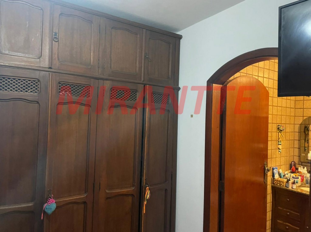 Sobrado de 303m² com 3 quartos em Bortolândia