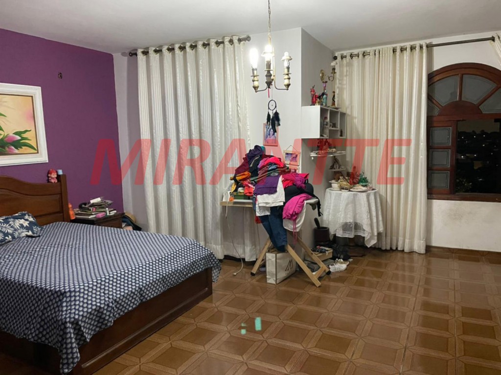 Sobrado de 303m² com 3 quartos em Bortolândia