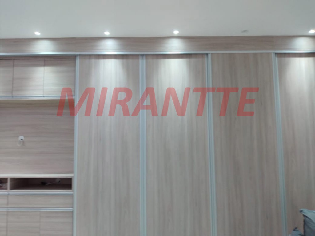Sobrado de 270m² com 3 quartos em Caieras
