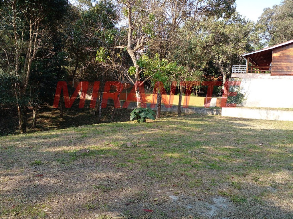 Sobrado de 270m² com 3 quartos em Caieras