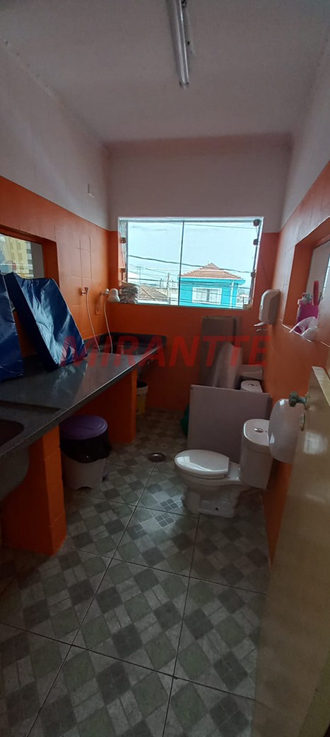 Sobrado de 393m² com 3 quartos em Parque Vitoria