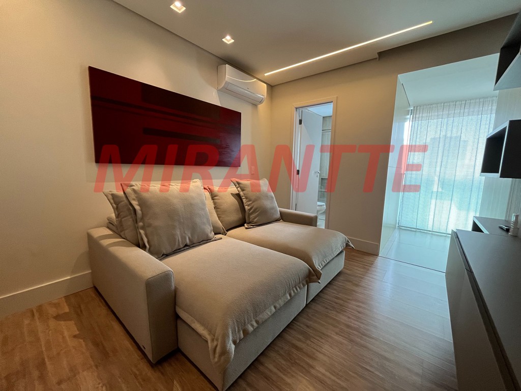 Cobertura de 325m² com 4 quartos em Santana