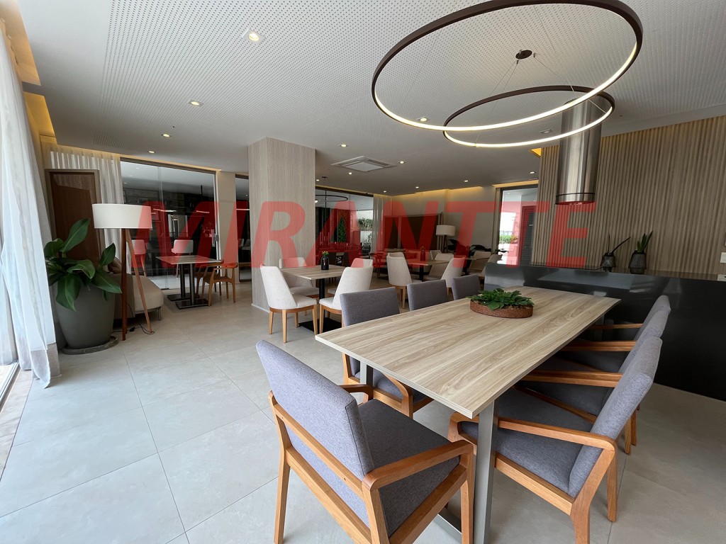 Cobertura de 325m² com 4 quartos em Santana