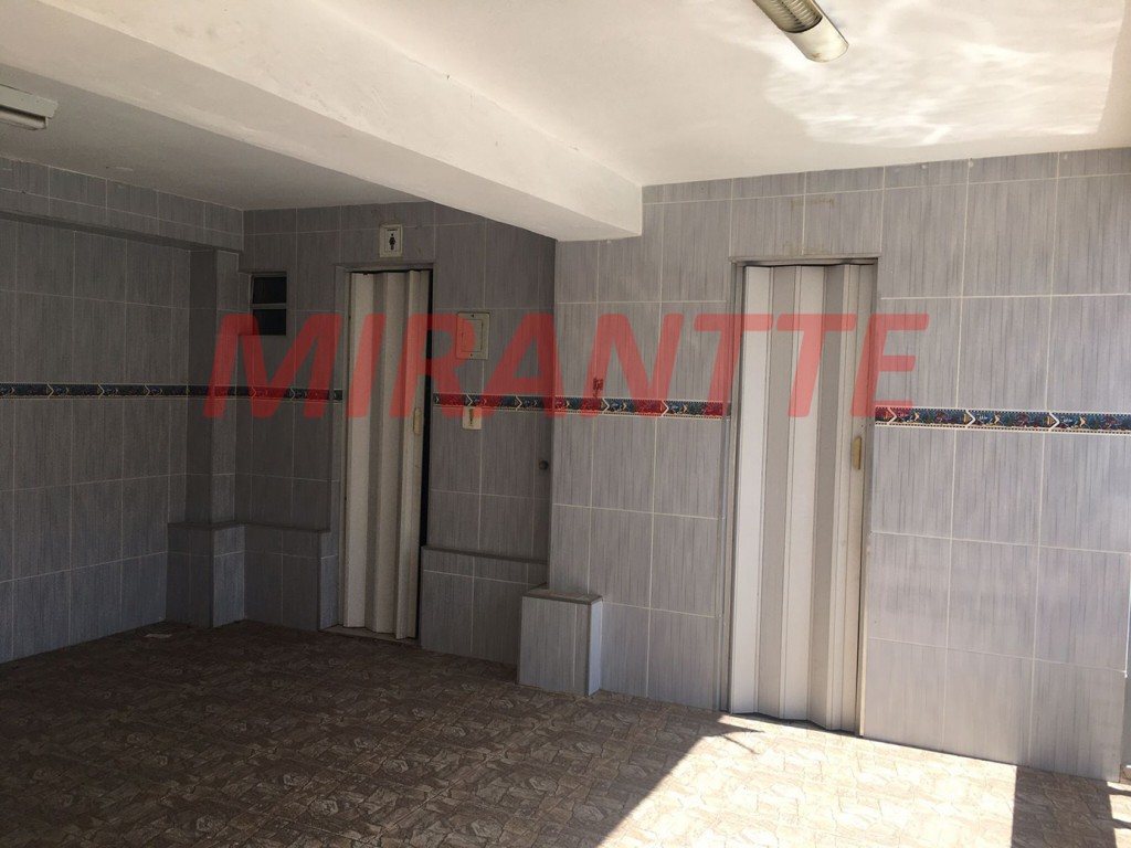 Sobrado de 268m² com 2 quartos em Parque Peruche