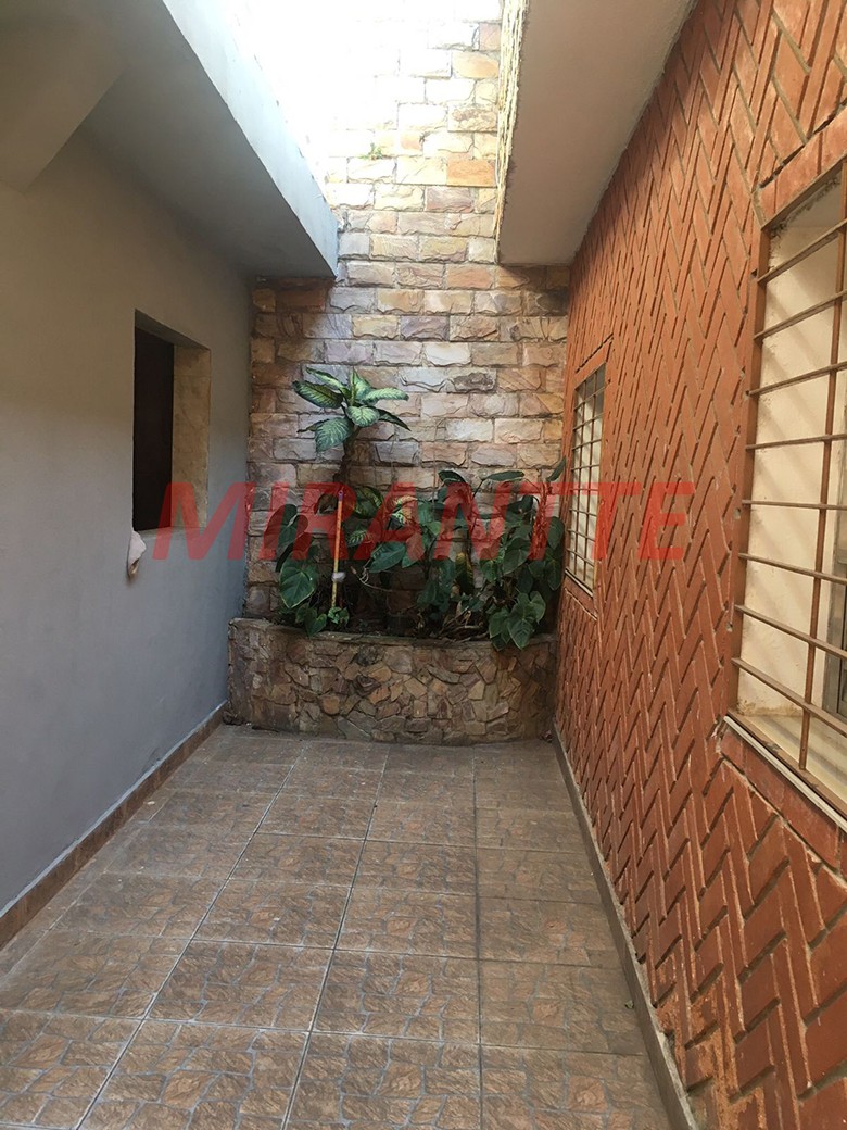 Sobrado de 268m² com 2 quartos em Parque Peruche