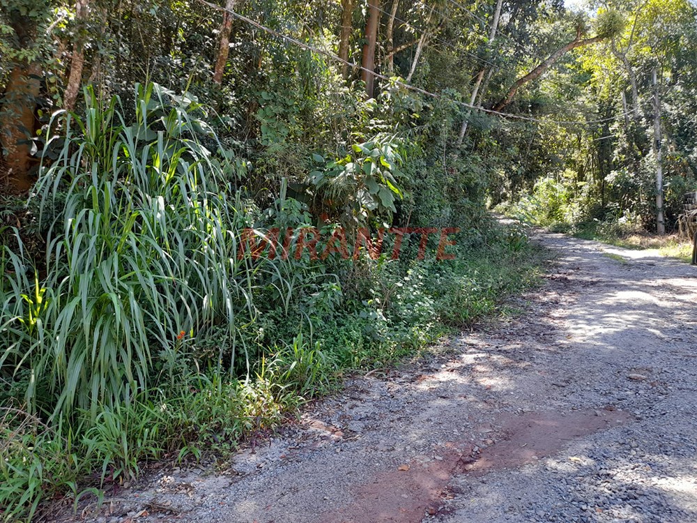 Terreno de 1210m² em Serra Da Cantareira