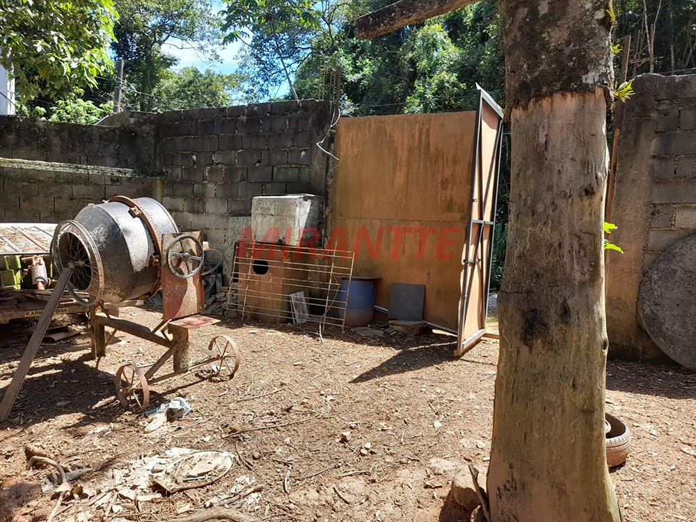 Terreno de 1210m² em Serra Da Cantareira
