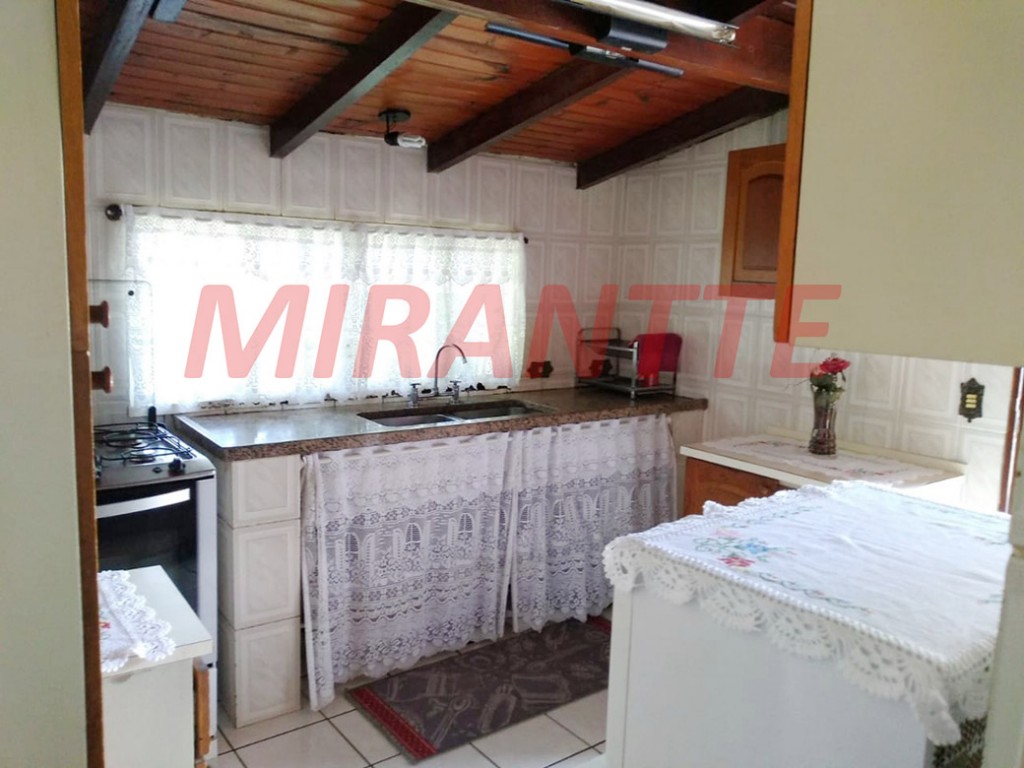 Casa terrea de 305m² com 4 quartos em Jardim São Gonçalo
