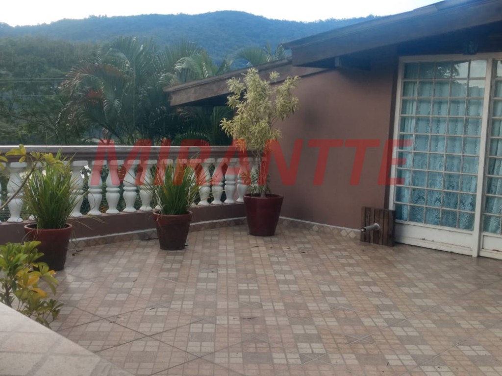 Casa terrea de 305m² com 4 quartos em Jardim São Gonçalo