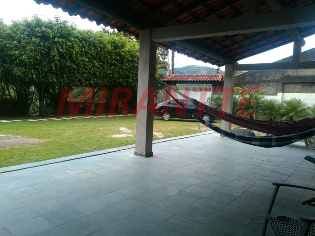 Casa terrea de 305m² com 4 quartos em Jardim São Gonçalo