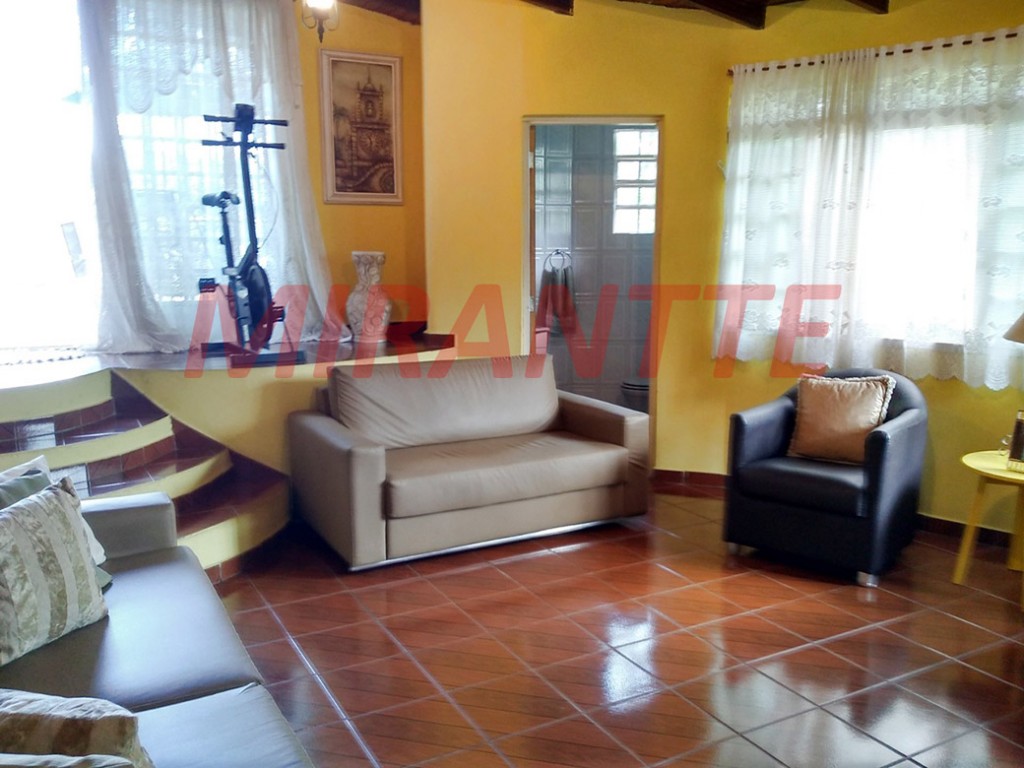 Casa terrea de 305m² com 4 quartos em Jardim São Gonçalo