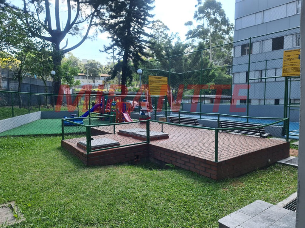 Apartamento de 70m² com 2 quartos em Jardim Leonor Mendes De Barros