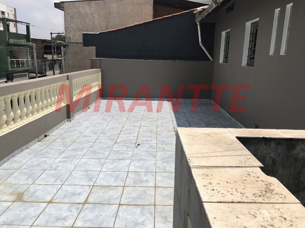 Sobrado de 232m² com 4 quartos em Vila Rica