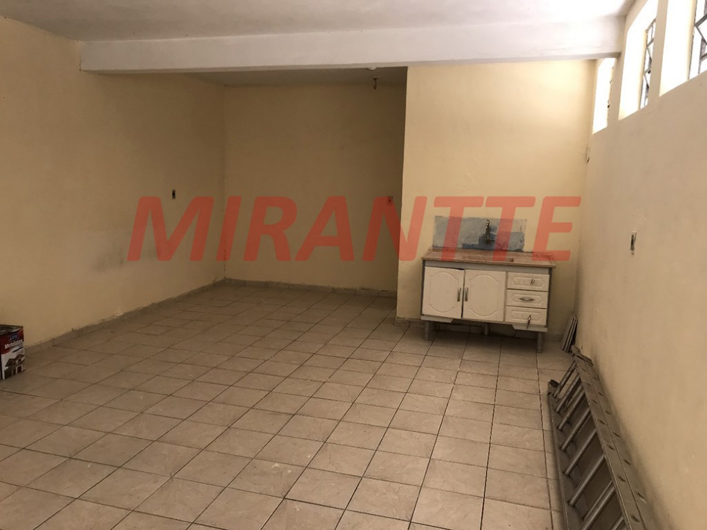 Sobrado de 232m² com 4 quartos em Vila Rica