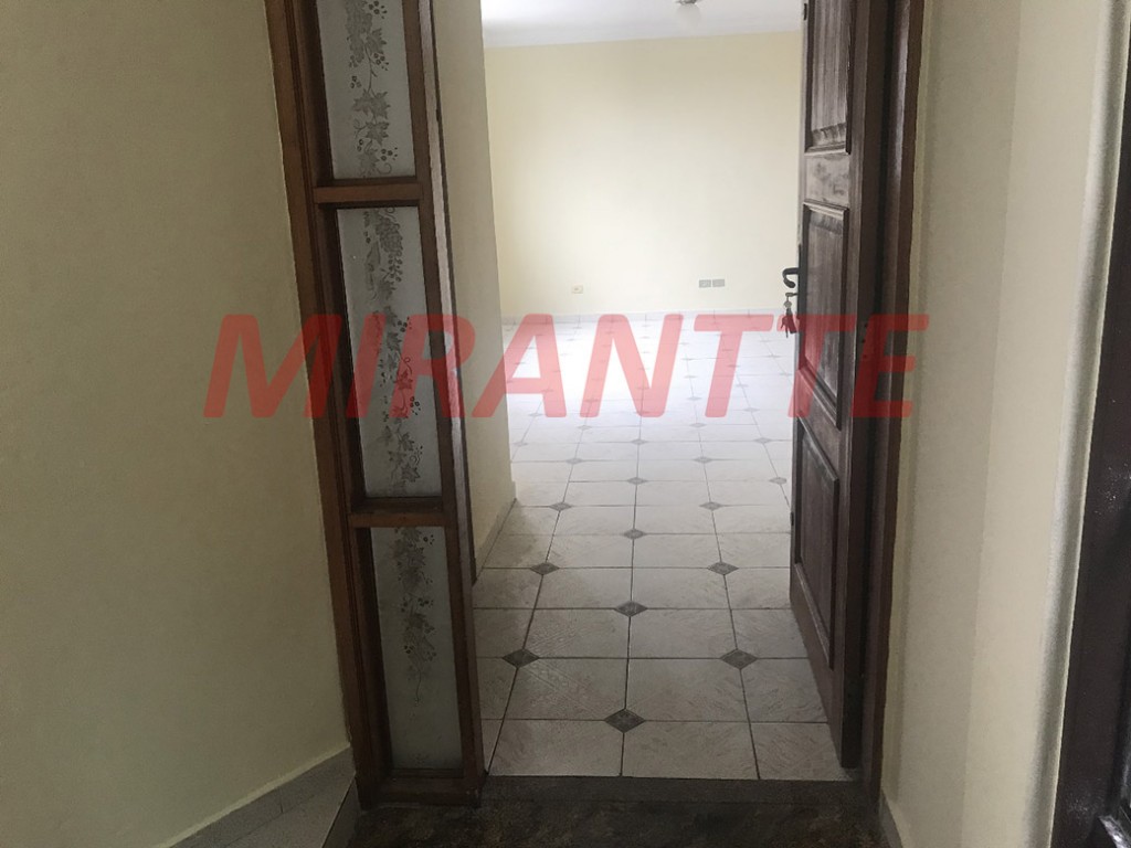 Sobrado de 232m² com 4 quartos em Vila Rica