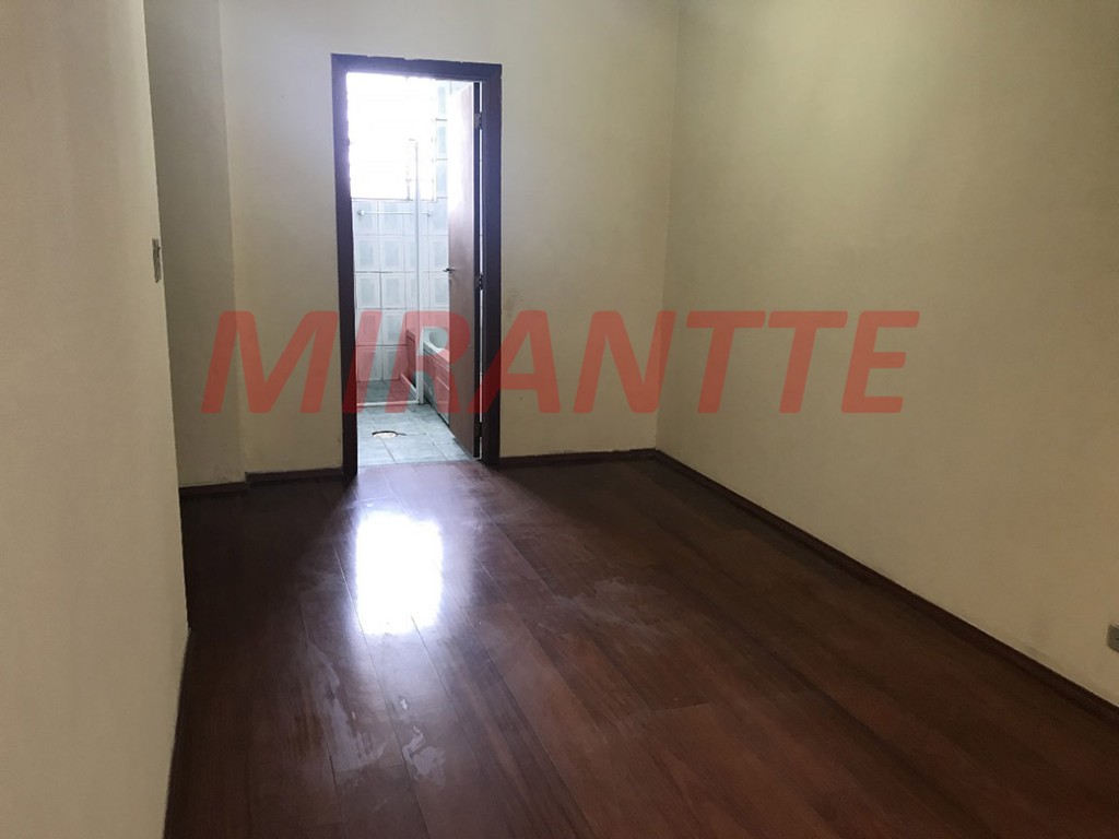 Sobrado de 232m² com 4 quartos em Vila Rica