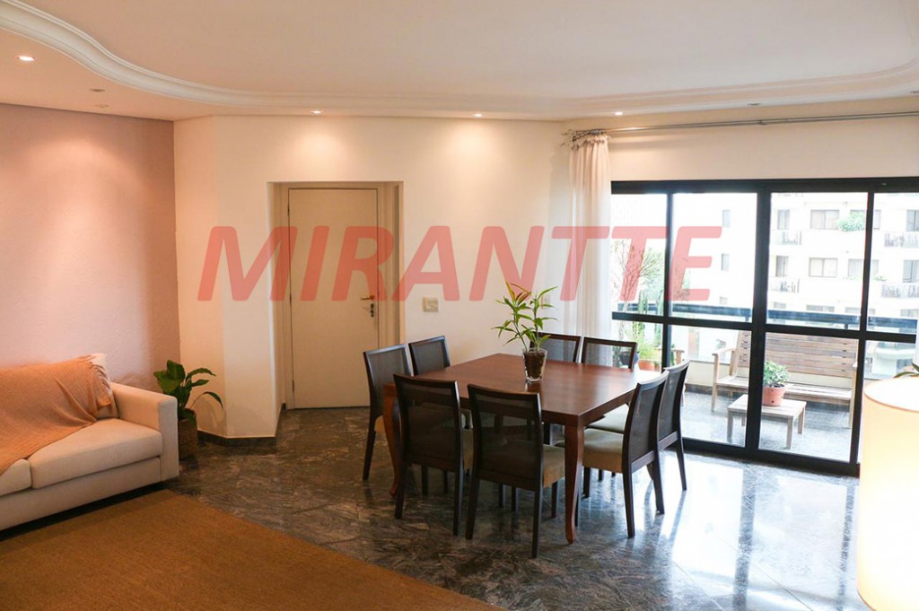 Apartamento com 3 quartos em Tatuapé