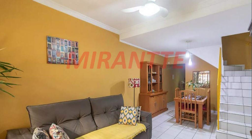Sobrado de 95m² com 3 quartos em Jardim Ponte Rasa
