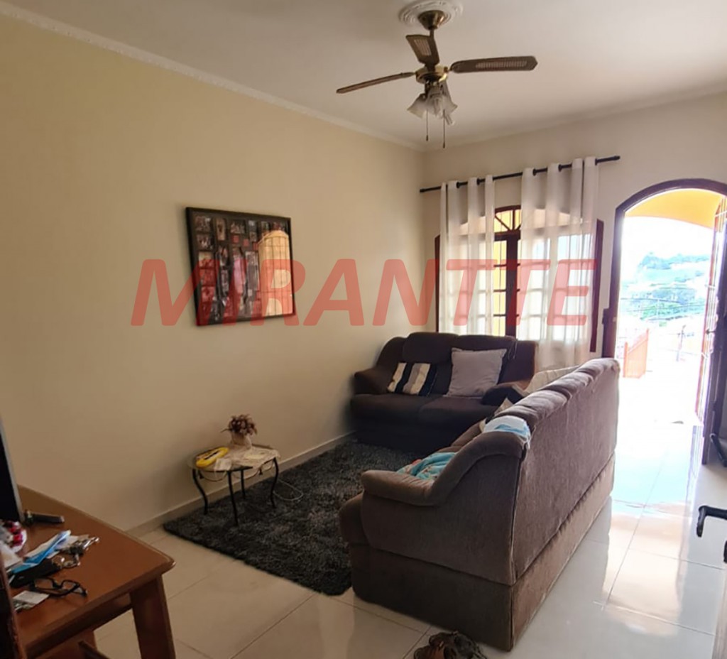 Sobrado de 312m² com 3 quartos em Vila Pereira Barreto