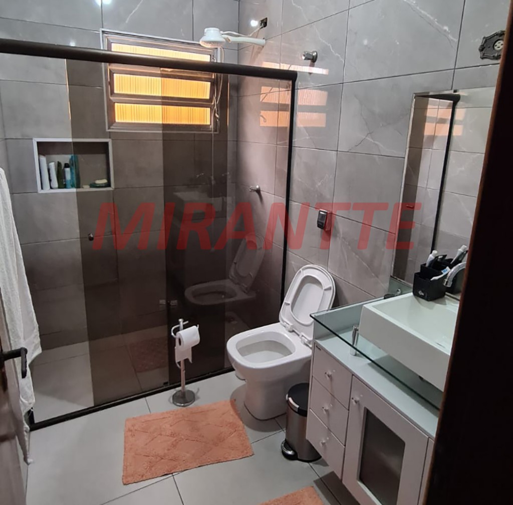 Sobrado de 312m² com 3 quartos em Vila Pereira Barreto