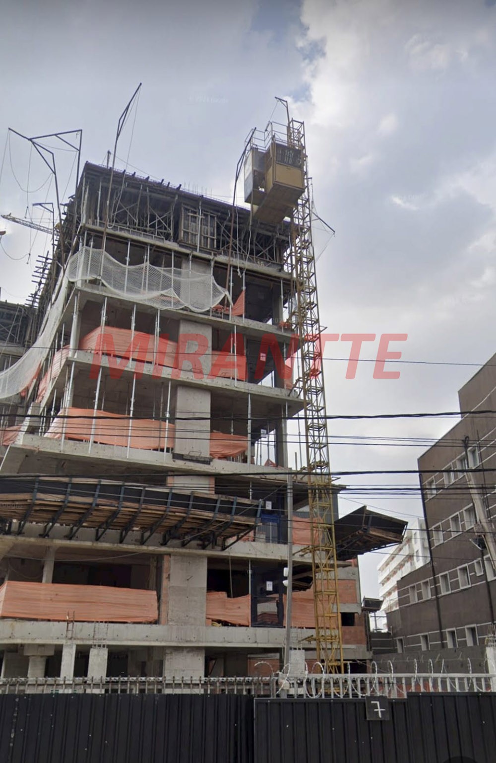 Apartamento de 50m² com 2 quartos em Santana