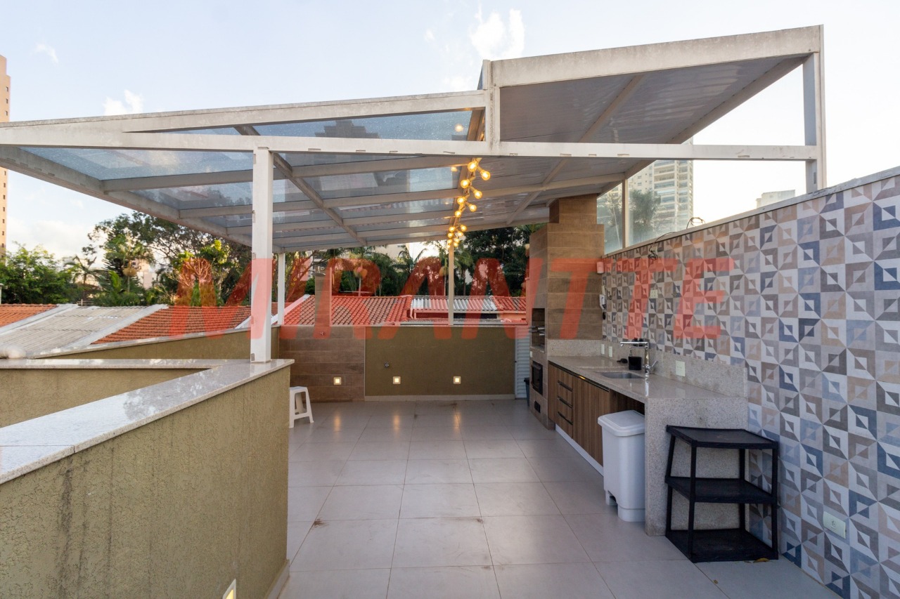 Sobrado de 220m² com 3 quartos em Santa Teresinha