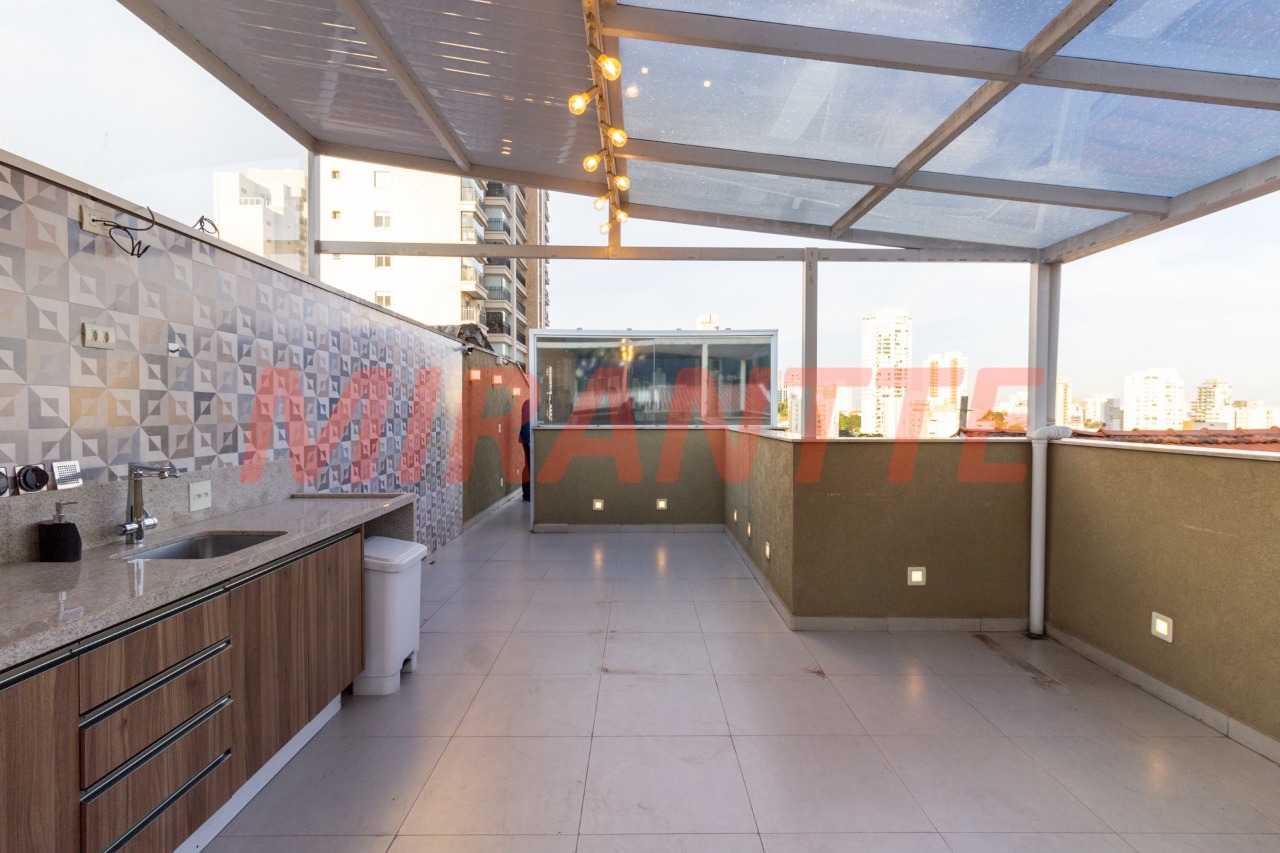 Sobrado de 220m² com 3 quartos em Santa Teresinha