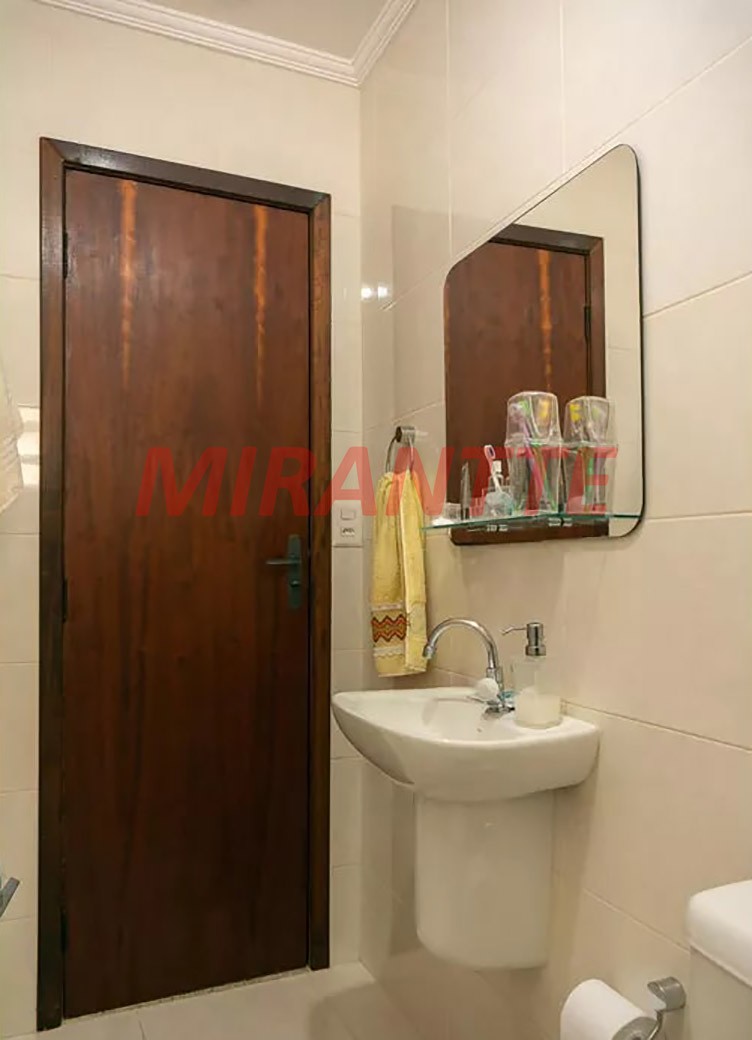 Sobrado de 128m² com 3 quartos em Parada Inglesa
