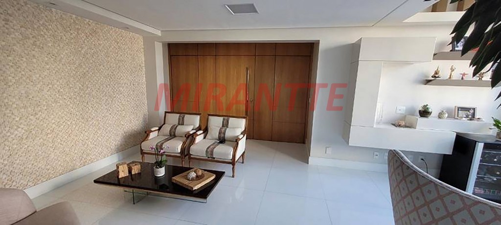 Apartamento de 223m² com 4 quartos em Santana
