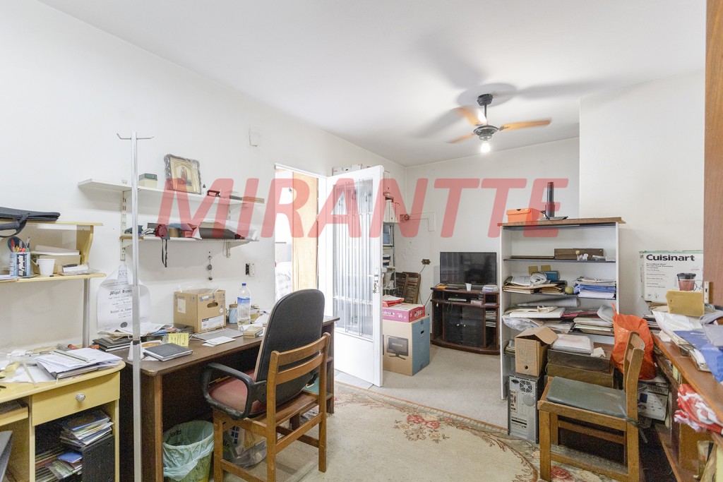 Sobrado de 276m² com 3 quartos em Jardim Virginia Bianca
