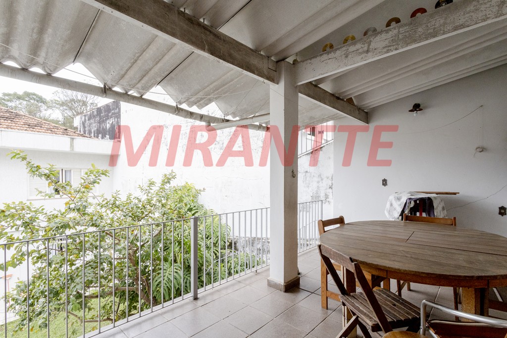 Sobrado de 276m² com 3 quartos em Jardim Virginia Bianca