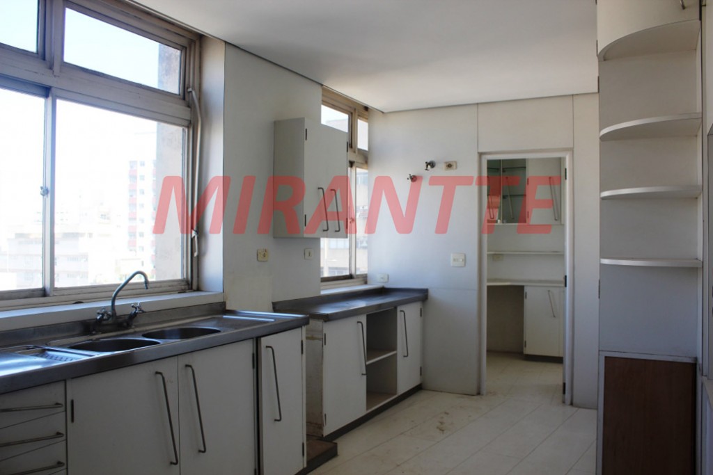 Apartamento de 642m² com 4 quartos em Higienópolis