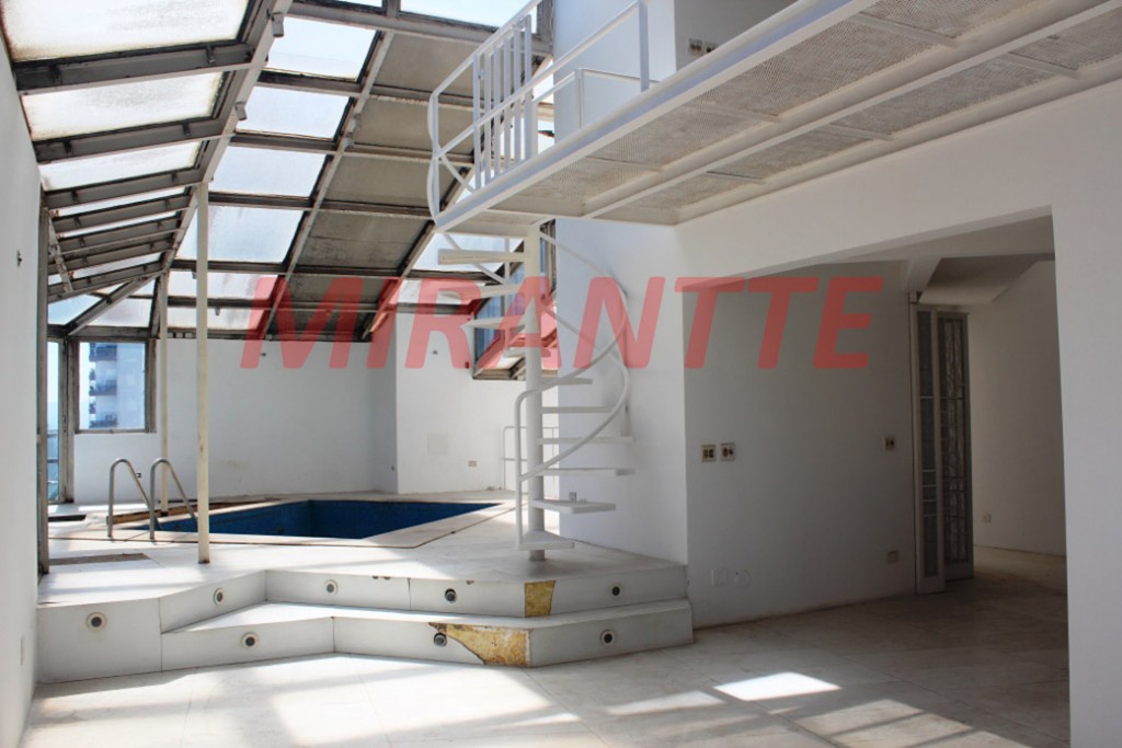 Apartamento de 642m² com 4 quartos em Higienópolis