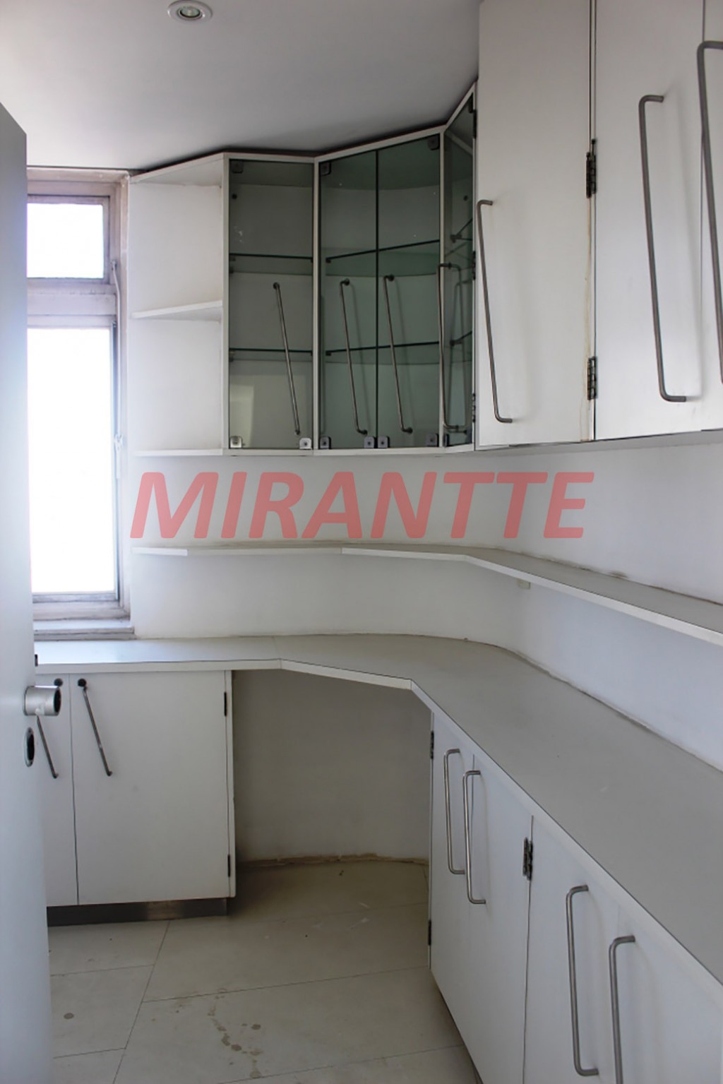 Apartamento de 642m² com 4 quartos em Higienópolis