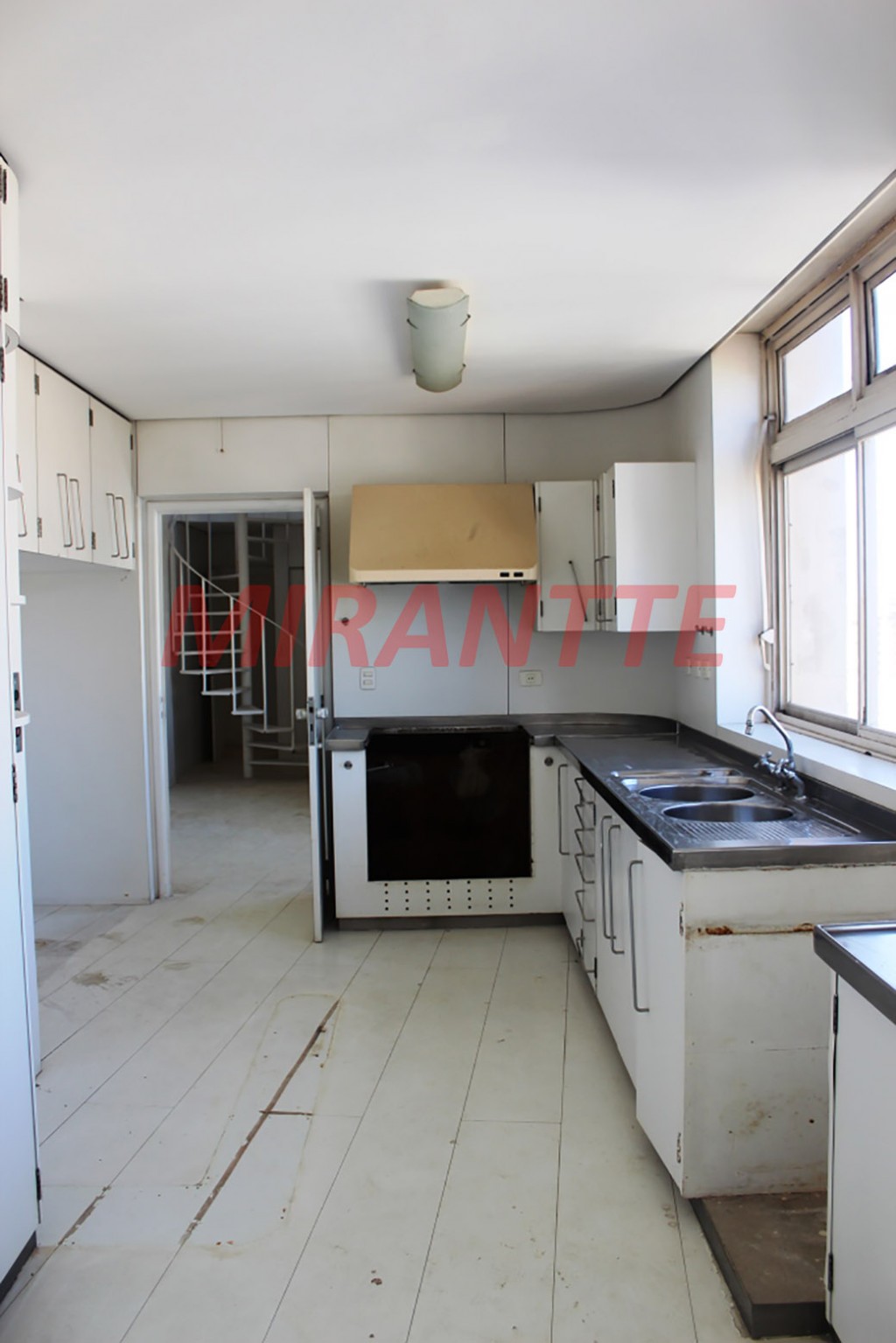 Apartamento de 642m² com 4 quartos em Higienópolis